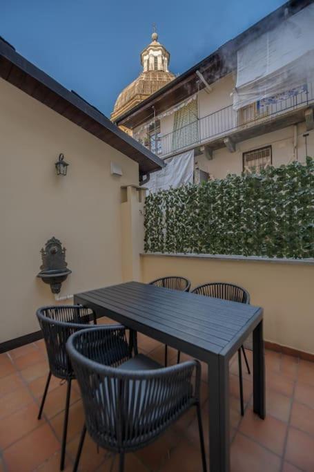 Residenza Mercanti - City Center - Lovely Maison Turin Exterior foto